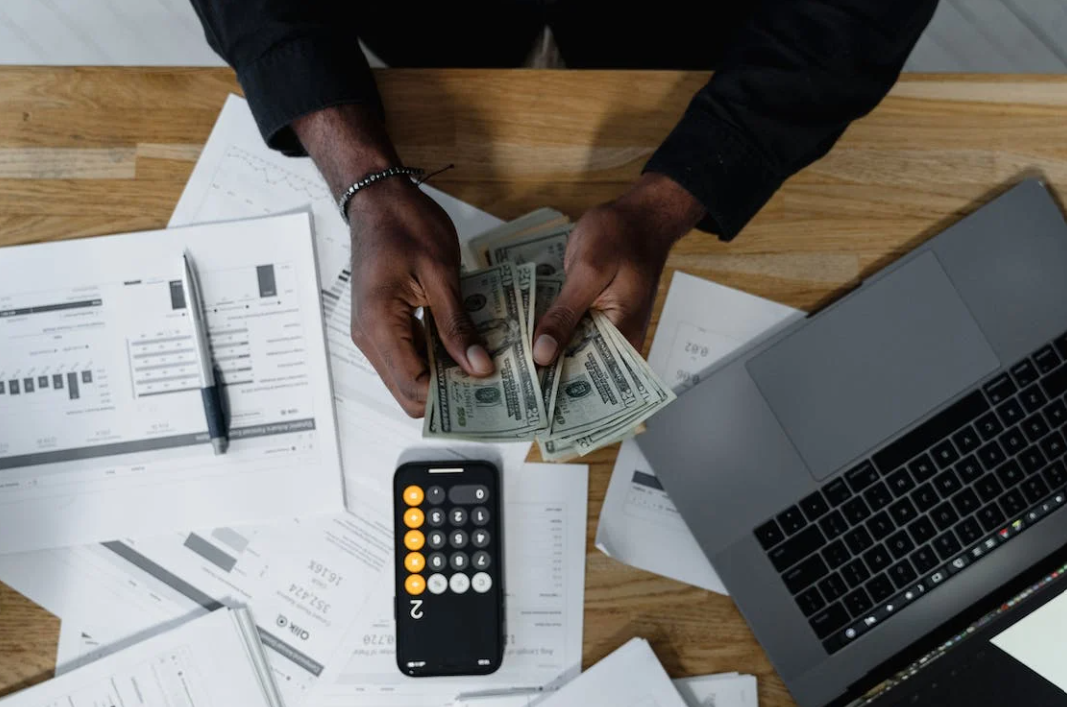 Get Cash Fast: How to Apply for a Loan